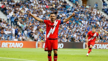 Álvaro García celebra uno de sus goles de pretemporada.