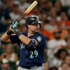 Cal Raleigh rompe récord de Ken Griffey Jr. y lidera el triunfo de los Mariners sobre Astros