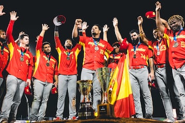 La Selección celebra el oro europeo en Brno, República Checa.