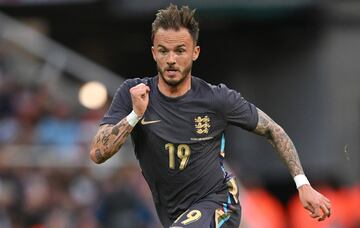 Con permiso del español del Barça Gavi, lesionado de gravedad, Maddison es el segundo jugador con más valor de mercado que no estará en la Eurocopa entre los jugadores de las selecciones clasificadas. Talento portentoso, su temporada ha sido tan irregular en el Tottenham que le ha dejado sin hueco.