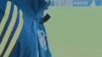 Nico Paz interrumpe una entrevista por un un “increíble” motivo: lo que sucede ni el propio argentino podía creerlo