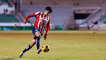 Ledezma se formó en Real Salt Lake, disputó duelos con NY y pasó de PSV a Chivas para poner su versatilidad en el campo.