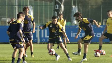 Entrenamiento Deportivo de La Coruña. mella ximo Navarro