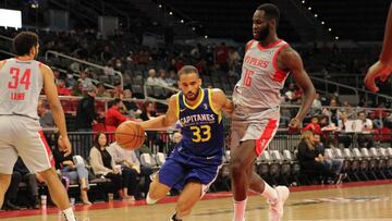 Usman Garuba, junto a Anthony Lamb, la pasada temporada ante Capitanes de Ciudad de México