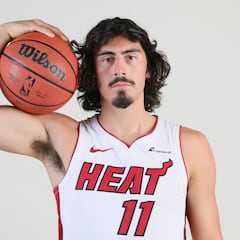 Jaime Jáquez Jr. debuta en la NBA con puntos ante los Detroit Pistons