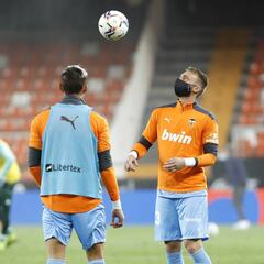 Cillessen, un lujo demasiado caro en el banquillo