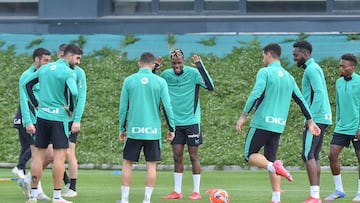 Valverde va con todo ante el Barça