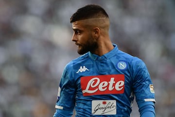 Napoli's Italian forward Lorenzo Insigne looks on during the Italian Serie A football match Juventus vs Napoli on September 29, 2018 at the Juventus stadium in Turin. (Photo by Marco BERTORELLO / AFP)