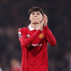 When does Garnacho’s contract with United expire?