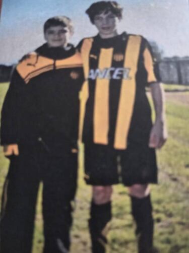 "Superamos la crisis del 2002 vendiendo juguetes con la madre de Fede Valverde"