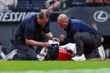 Shock en USA: hospitalizado un beisbolista por un pelotazo a 160 km/h