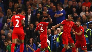 Dejan Lovren celebra el primer gol del Liverpool. 