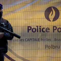 Video of terrorist in Brussels escaping on motorcycle