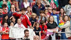 Espectáculo Griezmann en el entrenamiento abierto al público