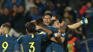 AME8361. MENDOZA (ARGENTINA), 02/05/2019.- Jugadores de Boca Juniors celebran su victoria ante Rosario Central durante la final de la Supercopa Argentina entre Boca Juniors, campeón de la Superliga de 2018, y Rosario Central, ganador de la Copa Arg