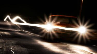 Conducir de noche sin luces, posible con esta cámara Sony de Alta Sensibilidad