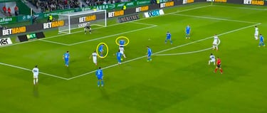 Sarabia agrava el caos de Xabi Alonso