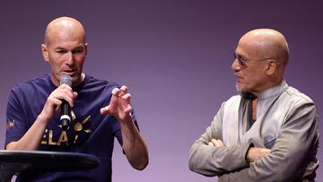 Former French football player and European Leukodystrophies Association (ELA) ambassador Zinedine Zidane (L) delivers a speech as French singer Florent Pagny looks on during the presentation of the new "Mets tes baskets et bats la maladie" (Put your sneakers on and beat the disease) campaign in Paris, on June 7, 2023. (Photo by FRANCK FIFE / AFP)