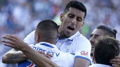 Ex jugadores de la UC festejan la estrella 13 por el mundo