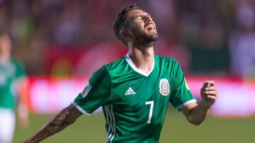 Sevilla usa bandera ‘errónea’ en la bienvenida a Miguel Layún