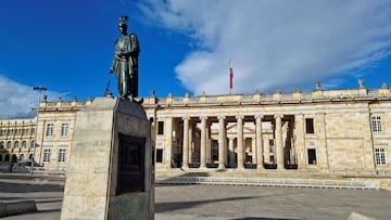 A statue of revolutionary hero Simon Bolivar can be seen outside the Colombian congess. Bolivar led the successful revolt in modern day Colombia, Ecuador, Venezuela, and Panama against the Spanish.