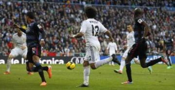 Pase de Marcelo a Benzema en el 2-0.