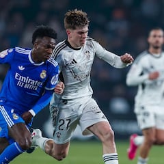 Dani Bernabéu, en la agenda del Barcelona y el Real Madrid