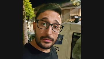 Emanuele Armeli, fontanero italiano en España: “Llevo doce horas fuera de casa y sin comer. He facturado alrededor de 1900 euros”