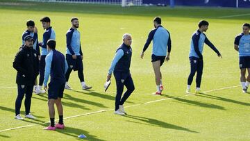 Sergio Pellicer durante un entrenamiento del Málaga.