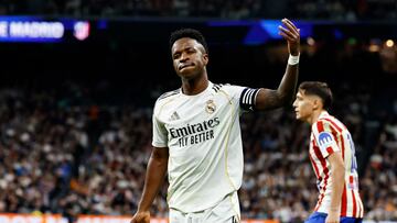 Soccer Football - LaLiga - Real Madrid v Atletico Madrid - Santiago Bernabeu, Madrid, Spain - March 22, 2026 Real Madrid's Vinicius Junior reacts REUTERS/Jon Nazca
