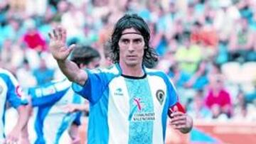 <b>¿ADIÓS?. </b>Sergio Fernández, en uno de sus últimos partidos con el Hércules.