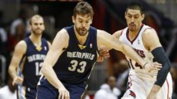 Marc Gasol trata de marcharse de Gustavo Ayon.