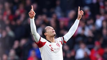 Soccer Football - Premier League - Nottingham Forest v Liverpool - The City Ground, Nottingham, Britain - February 22, 2026 Liverpool's Virgil van Dijk celebrates their first goal, scored by Alexis Mac Allister Action Images via Reuters/Ed Sykes EDITORIAL USE ONLY. NO USE WITH UNAUTHORIZED AUDIO, VIDEO, DATA, FIXTURE LISTS, CLUB/LEAGUE LOGOS OR 'LIVE' SERVICES. ONLINE IN-MATCH USE LIMITED TO 120 IMAGES, NO VIDEO EMULATION. NO USE IN BETTING, GAMES OR SINGLE CLUB/LEAGUE/PLAYER PUBLICATIONS. PLEASE CONTACT YOUR ACCOUNT REPRESENTATIVE FOR FURTHER DETAILS..