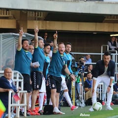 Secades, solución de emergencia para el banquillo de la Cultural