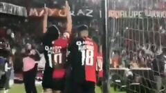 ¡Emocionante se queda corto! La dedicatoria del Pulga a su padre junto a la hinchada de Colón