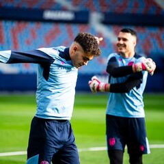 Andrés García avanza con paso firme