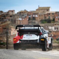 Ogier vuela hacia un nuevo triunfo