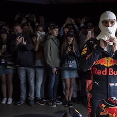 Verstappen cumplirá la sanción de la FIA 'haciendo' de comisario