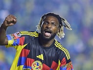 Allan Saint-Maximin of America during the 11th round match between America and Pumas UNAM as part of the Liga BBVA MX, Torneo Apertura 2025 at Ciudad de los Deportes Stadium, on September 27, 2025 in Mexico City, Mexico.