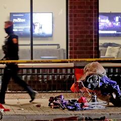 Car incident at Wisconsin Christmas parade: what happened in Waukesha?