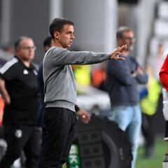 Viejos conocidos deciden el futuro del conjunto albinegro