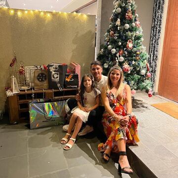 El goleador del Torneo Nacional subió la fotografía de su celebración de Navidad que vivió junto a su familia.