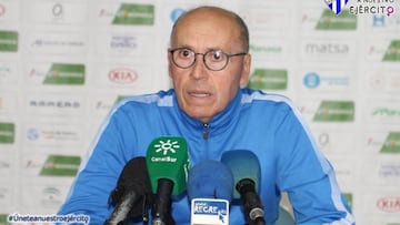 Antonio Toledo, entrenador del Sporting. 