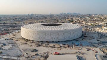 Vista impresionante del Estadio mundialista Al Thumama a 25 meses de Qatar 2022