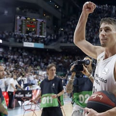 El Madrid despide a Carroll