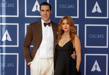 Sacha Baron Cohen e Isla Fisher en la alfombra roja de Sydney.