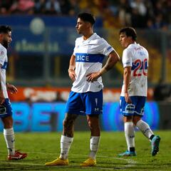 El otro lío que enreda a la UC