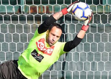David Ospina regresa a entrenamientos con Napoli