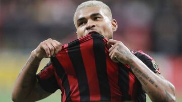 Atlanta United midfielder Josef Martinez chews his shirt after just missing a goal during the second half of an MLS soccer match against FC Cincinnati, Sunday, March 10, 2019, in Atlanta. (Curtis Compton/Atlanta Journal-Constitution via AP)