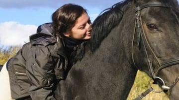 Disfruta de una ruta por la mañana a lomos de un caballo.